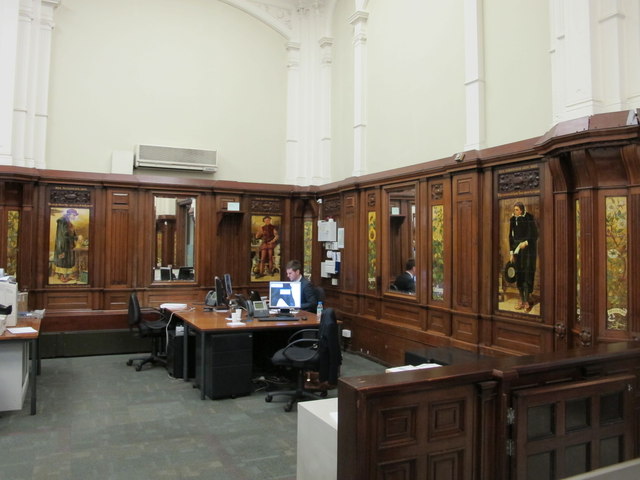 Lloyds Bank, Law Courts Branch, 222 The Strand, WC2 - interior (2)