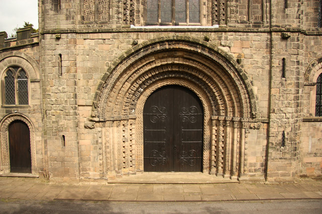 West Doorway Richard Croft Cc By Sa Geograph Britain And Ireland