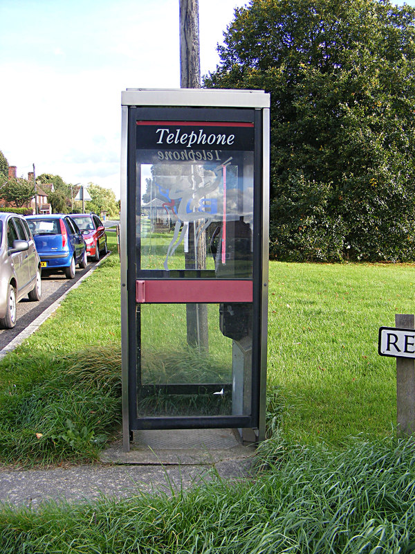 Telephone Box On The A134 Assington Road Geographer Cc By Sa 2 0