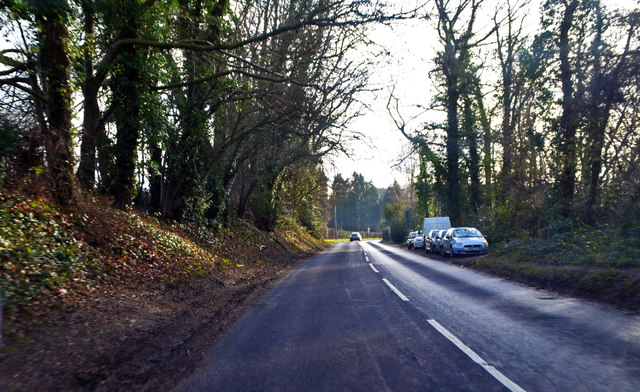 B South Of Paddock Wood J Hannan Briggs Cc By Sa Geograph