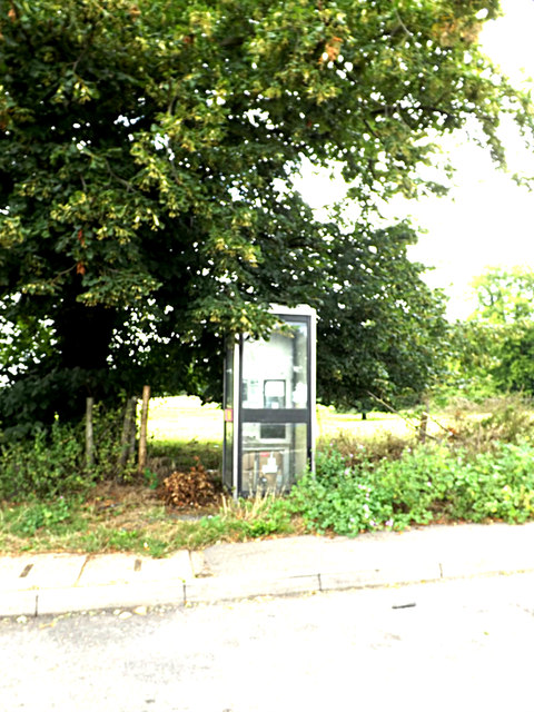 Telephone Box On The A Ipswich Road Geographer Cc By Sa