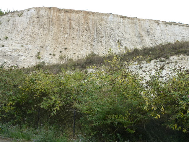 Chalk Workings In The Former Quarry At Richard Humphrey Cc By Sa