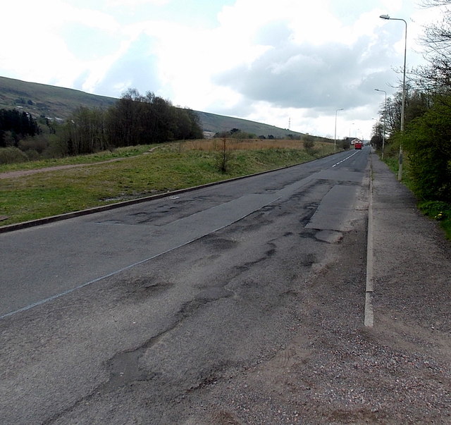 uneven-road-surface-on-the-b4564-in-jaggery-geograph-britain