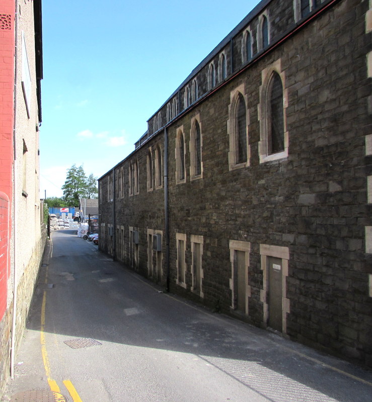 Lane Towards The Hughes Forrest Yard In Jaggery Cc By Sa