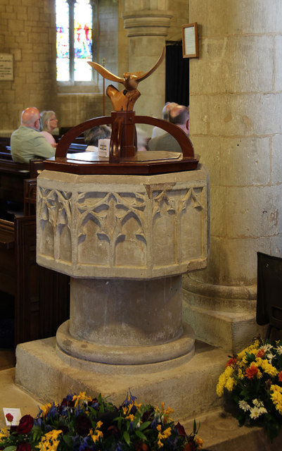 St Margaret Chipstead Font John Salmon Cc By Sa 2 0 Geograph