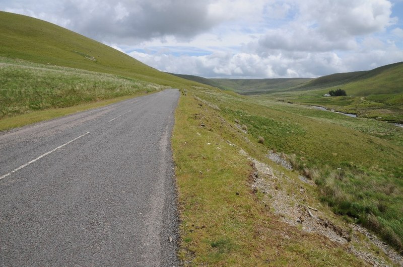 Road Through Cwm Elan Philip Halling Cc By Sa 2 0 Geograph Britain