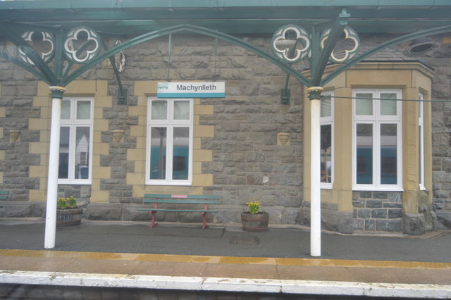 Machynlleth Station (C) N Chadwick :: Geograph Britain And Ireland