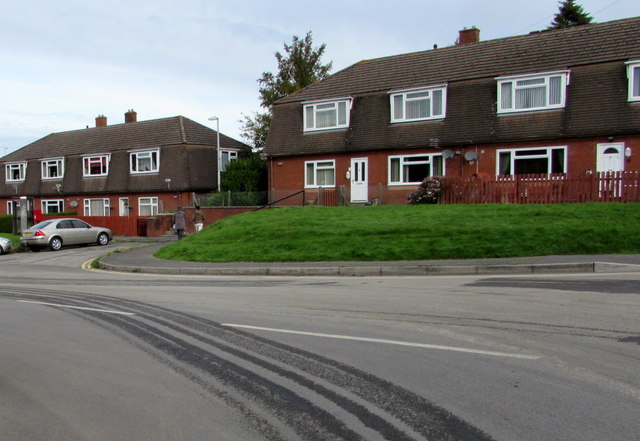 Hillside Avenue Blaenavon Jaggery Cc By Sa 2 0 Geograph Britain