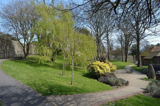 Priory Park © N Chadwick :: Geograph Britain And Ireland