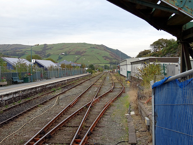 A View Inland From Machynlleth Station © John Lucas Cc-by-sa/2.0 ...