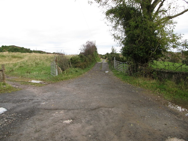 Farm Access Lane On The East Side Of Eric Jones Cc By Sa