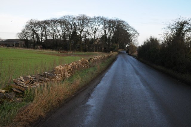 Road Approaching Morgan S Tynings Philip Halling Geograph Britain