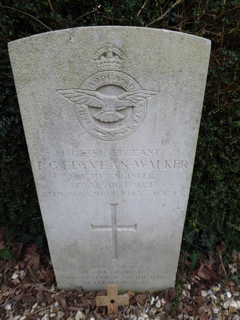 St Mary Felpham CWGC Memorial Vi Basher Eyre Geograph Britain