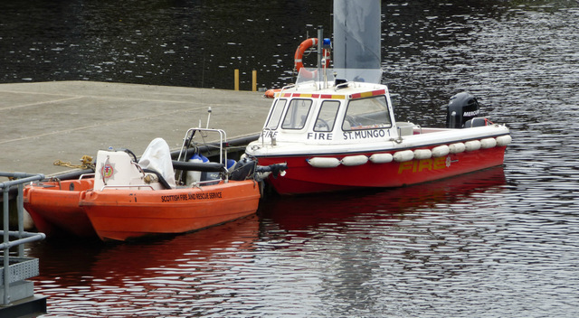 Fire Boats On The Clyde In Glasgow Thomas Nugent Geograph Britain