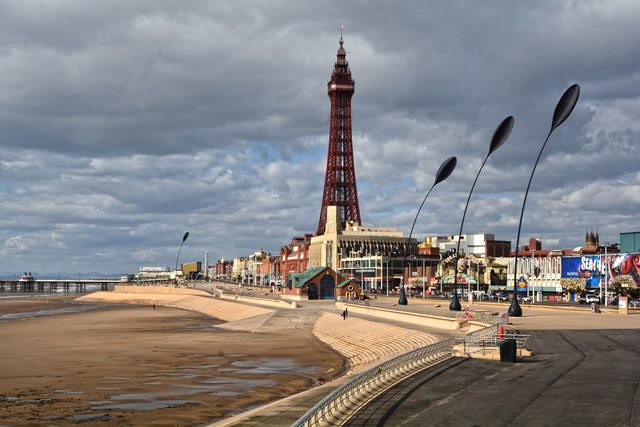 Blackpool : Promenade © Lewis Clarke :: Geograph Britain and Ireland