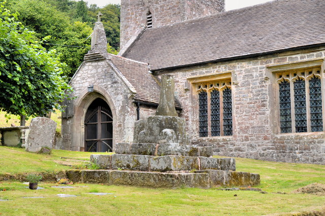 Churchyard Cross Penallt Philip Pankhurst Cc By Sa 2 0 Geograph