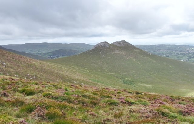 The Iconic Hen Mountain Seen Across The © Eric Jones :: Geograph 