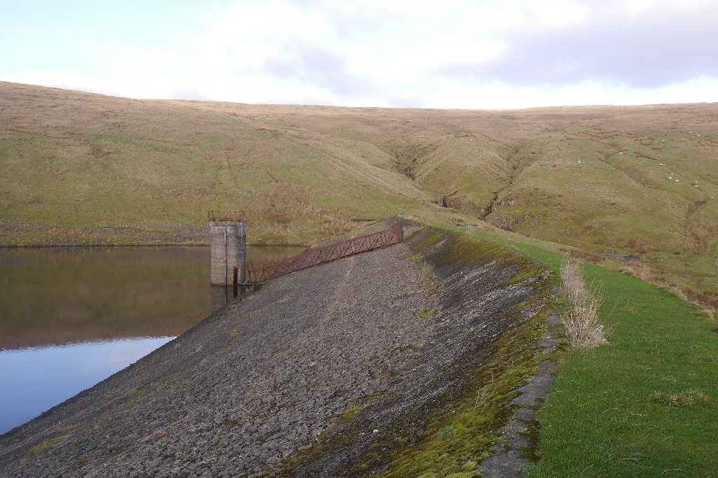 Dam West Corrie Reservoir Richard Webb Cc By Sa Geograph