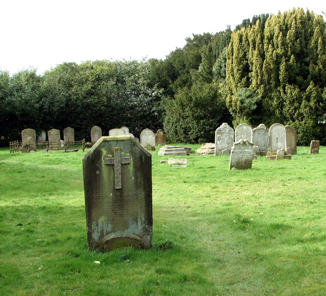 Graves In Aylsham Cemetery © Evelyn Simak :: Geograph Britain And Ireland