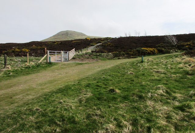 Path To East Lomond Bill Kasman Cc By Sa 2 0 Geograph Britain And