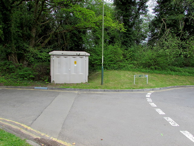 Bont Close Electricity Substation Jaggery Cc By Sa 2 0