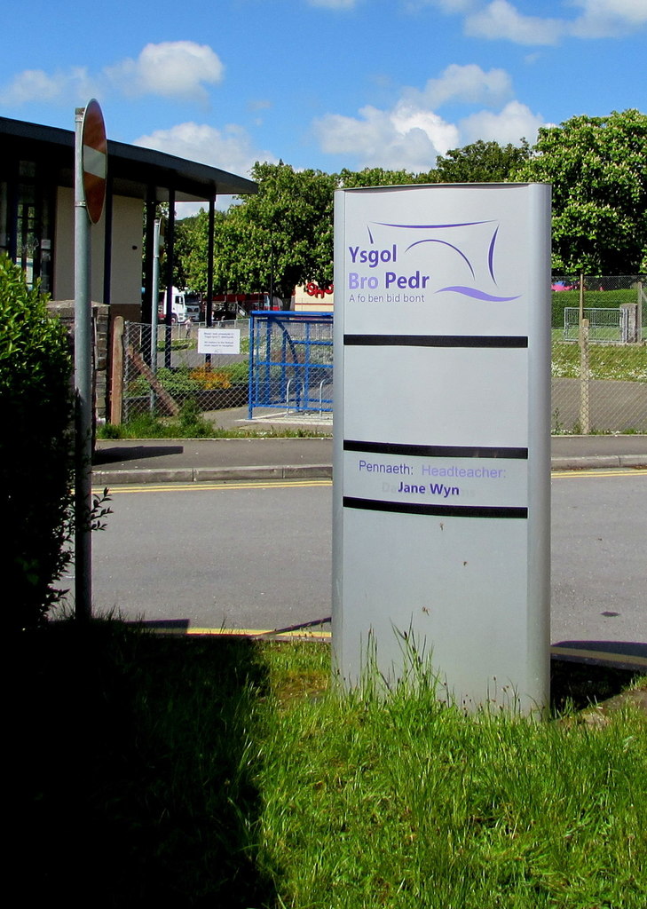 Ysgol Bro Pedr Name Sign And Motto Jaggery Cc By Sa