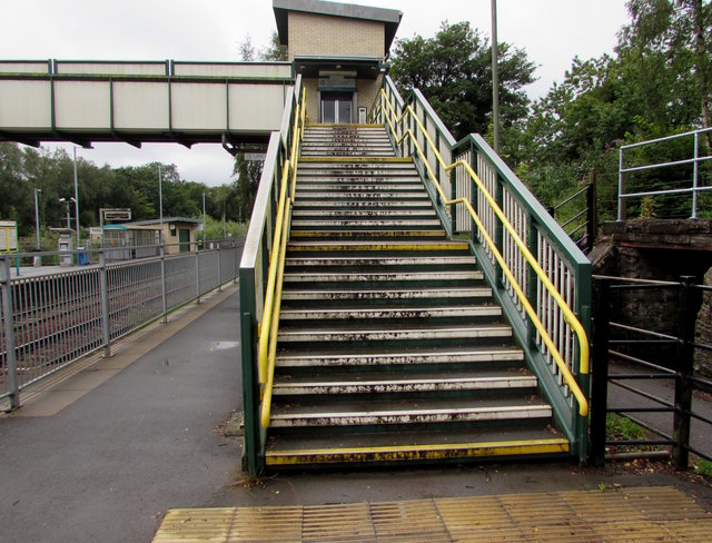 Steps Up To Ystrad Mynach Railway Jaggery Geograph Britain And