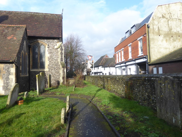 In St Mary The Virgin Churchyard St Marathon Cc By Sa