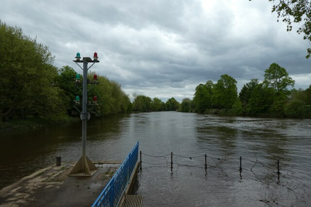 Ouse Foss Confluence DS Pugh Cc By Sa 2 0 Geograph Britain And Ireland