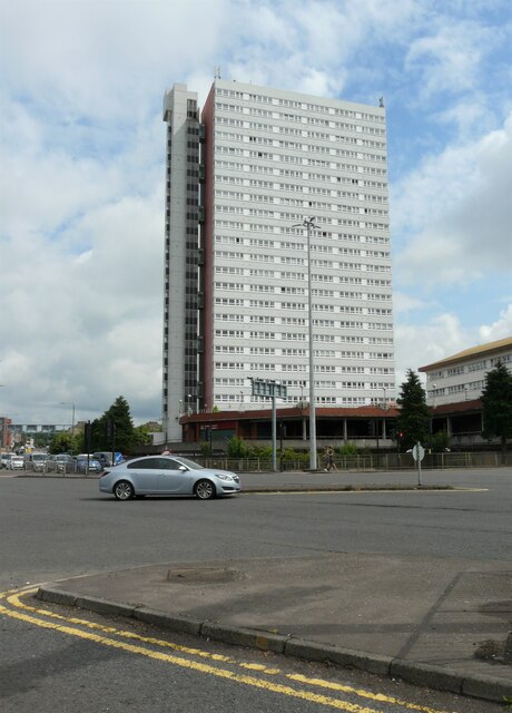 Anniesland Court Richard Sutcliffe Geograph Britain And Ireland