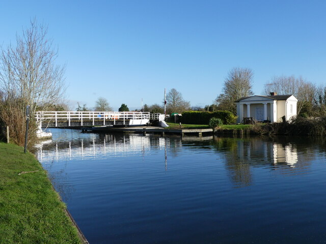 Splatt Bridge Across The Gloucester And Ruth Sharville Cc By Sa 2