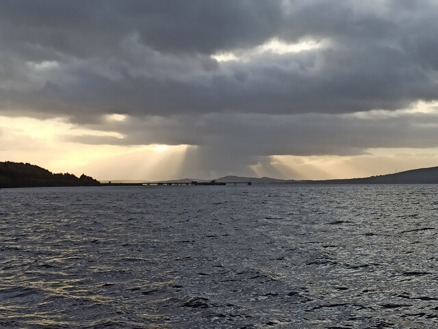 Sunset Over Toward And Bute Thomas Nugent Cc By Sa Geograph