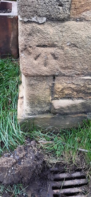 Benchmark On Farm Building On West Side Roger Templeman Cc By Sa