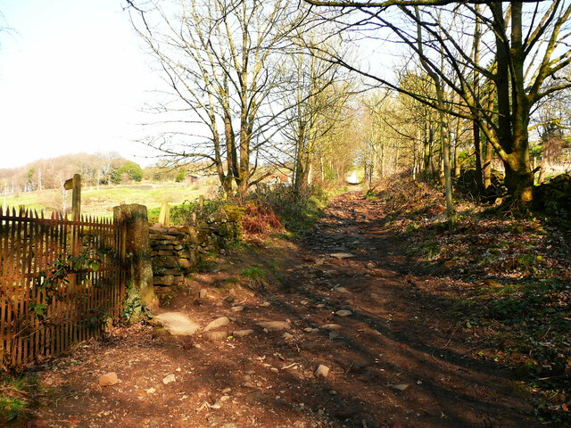 Elland Footpath Leaving Bridleway Humphrey Bolton Cc By Sa