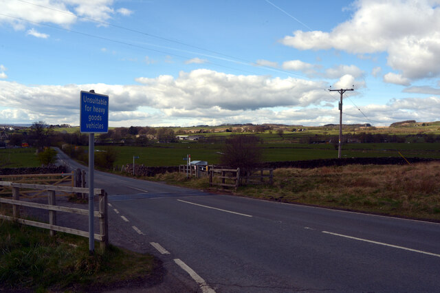 Glovershaw Lane Baildon Habiloid Cc By Sa 2 0 Geograph Britain