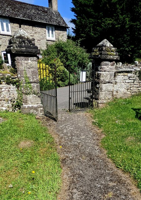 Churchyard Exit Gates Walterstone Jaggery Cc By Sa