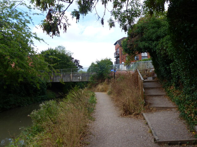 Approaching Bridge 66 Taking Clopton Ruth Sharville Cc By Sa 2 0