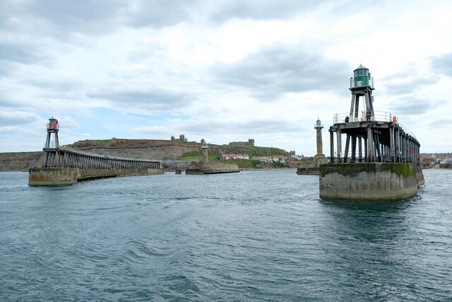 The Piers Of Whitby Jeff Buck Geograph Britain And Ireland