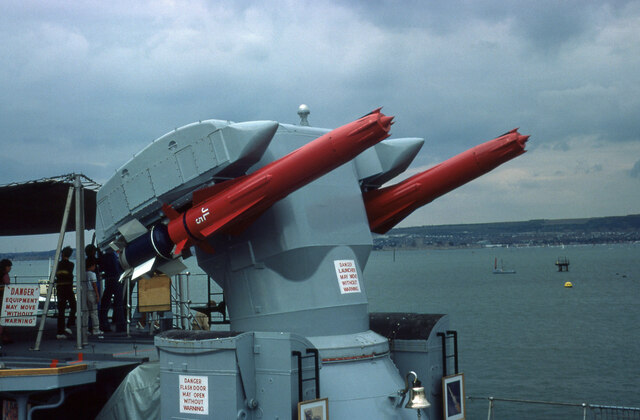 Sea Dart Missile System On Hms Bristol Peter Shimmon Cc By Sa