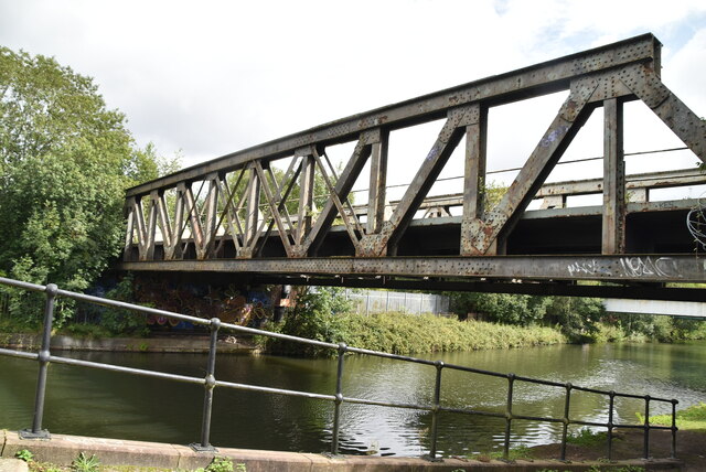 Railway Bridge Over Bridgewater Canal N Chadwick Cc By Sa