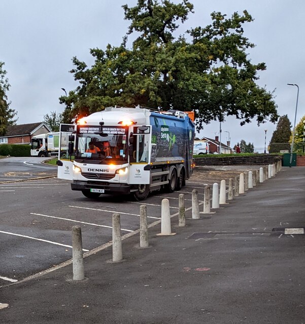 Zero Emissions Refuse Collection Lorry Jaggery Geograph