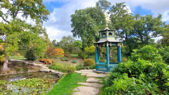 The Water Garden At Cliveden Mark Percy Cc By Sa 2 0 Geograph