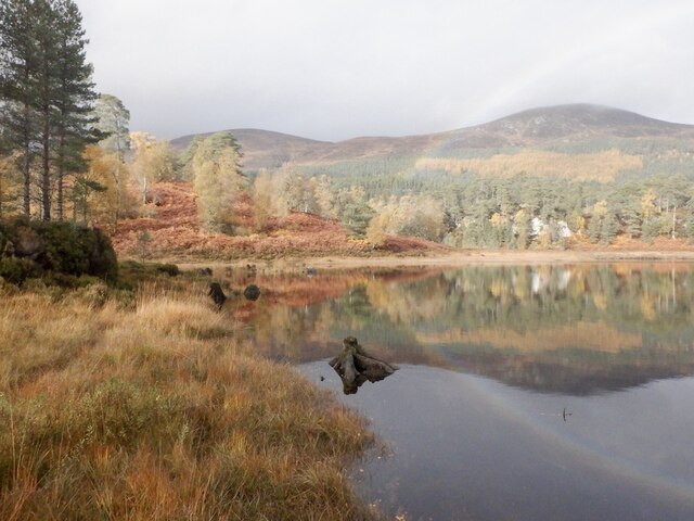 Loch Beinn A Mheadhoin Richard Webb Cc By Sa 2 0 Geograph Britain