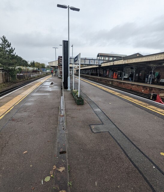 Island Platforms Fareham Station Jaggery Cc By Sa 2 0 Geograph