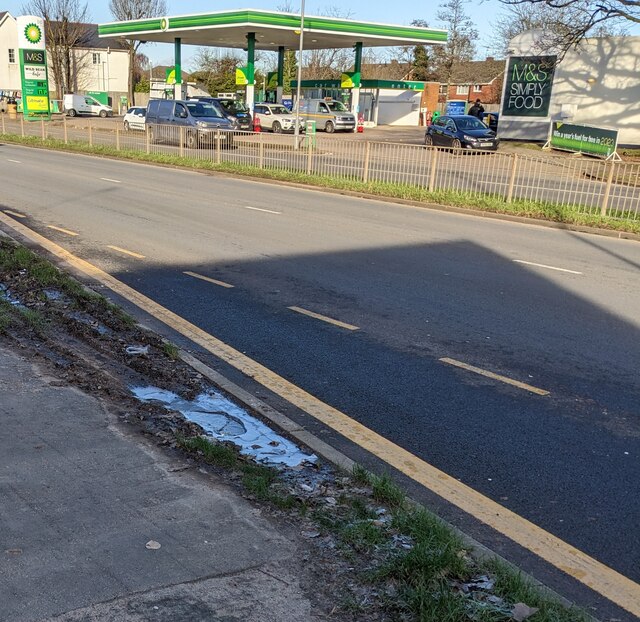 Ice Remnant Malpas Road Newport Jaggery Cc By Sa 2 0 Geograph