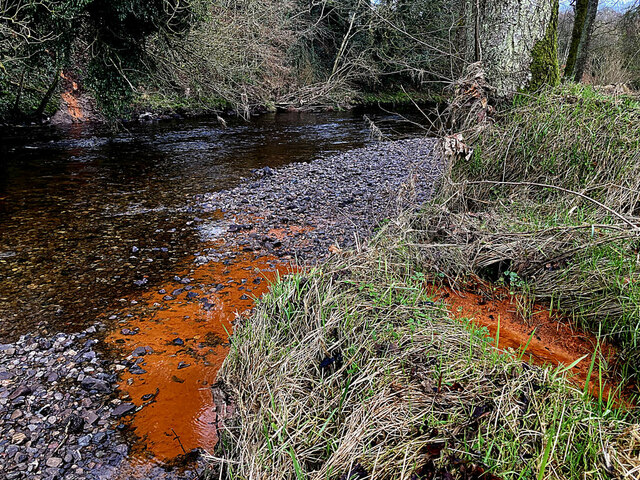 Ochre Deposits Along The Camowen River Kenneth Allen Cc By Sa