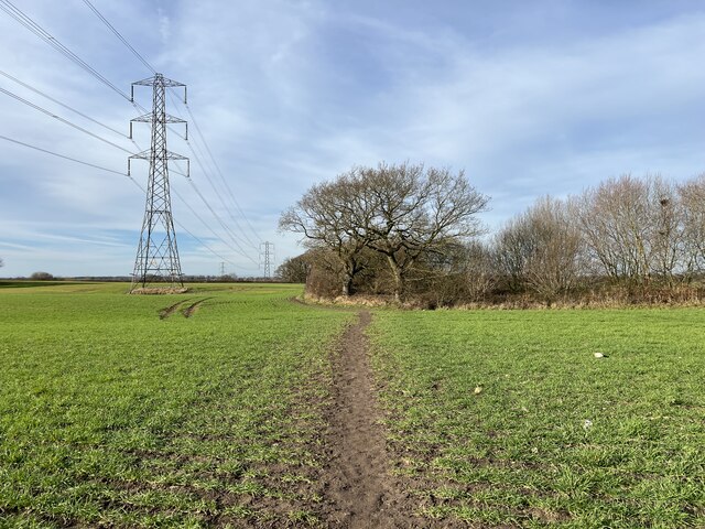 Public Footpath Across Field Jonathan Hutchins Cc By Sa 2 0