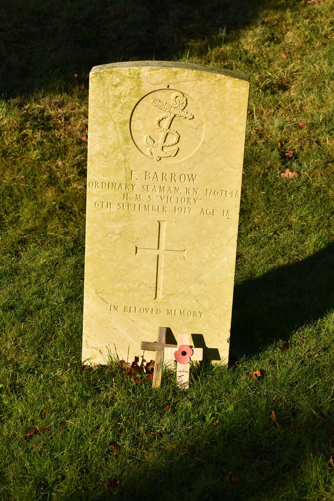 CWGC Grave Old Heathfield N Chadwick Cc By Sa 2 0 Geograph