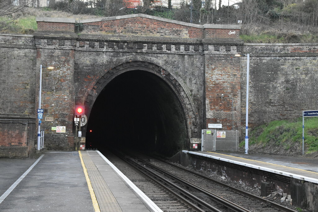 Bo Peep Tunnel N Chadwick Cc By Sa 2 0 Geograph Britain And Ireland