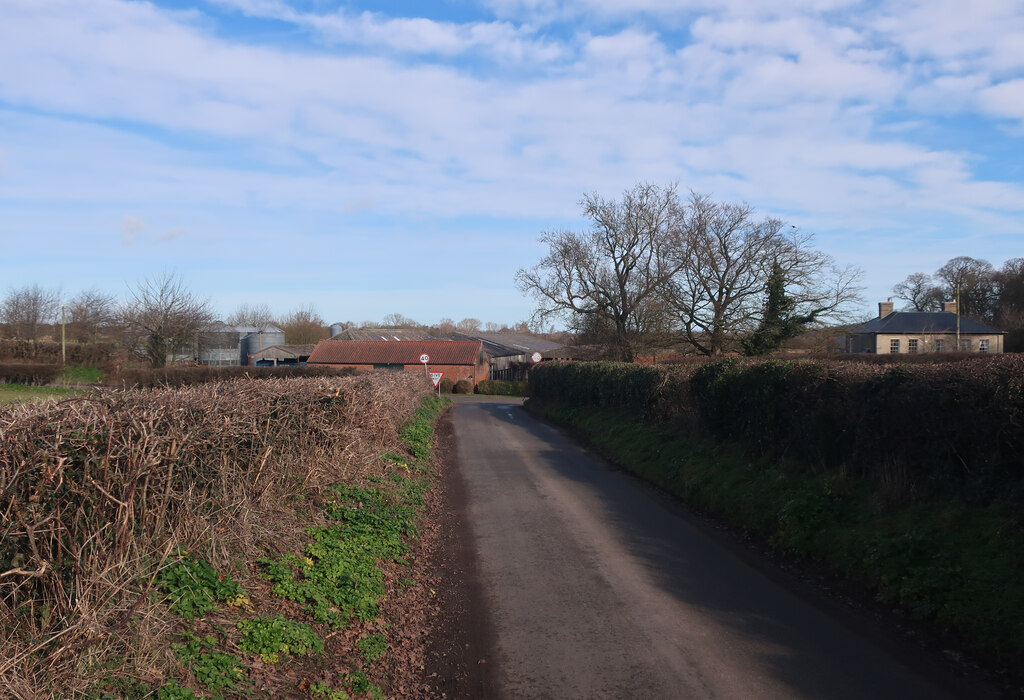 Grove Road Towards Grove Farm Hugh Venables Cc By Sa 2 0 Geograph